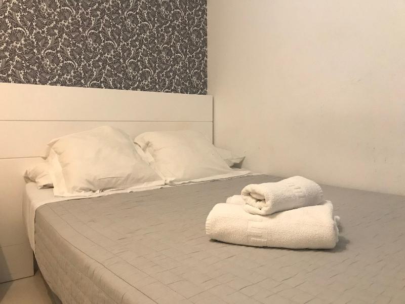 Hostal La Estrella Мадрид Экстерьер фото
